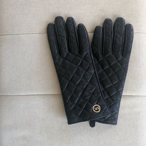 Michael Kors - Black leather gloves